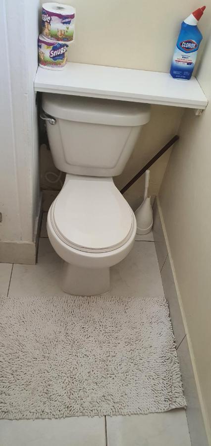 Hastings Towers 4D - Studio Apt Opp Beach Bridgetown Bagian luar foto
